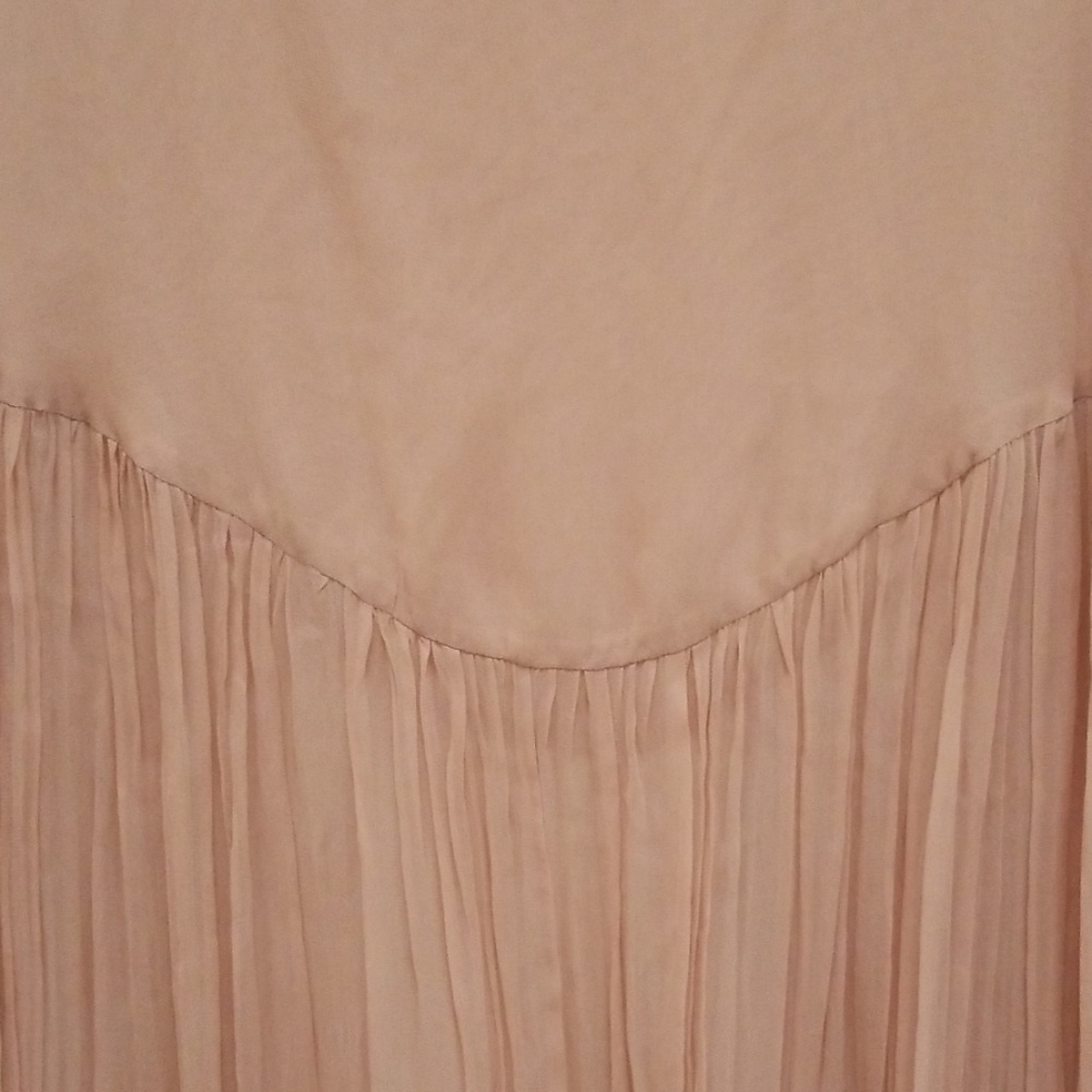 Sheer blush dress - Picture 4 of 8